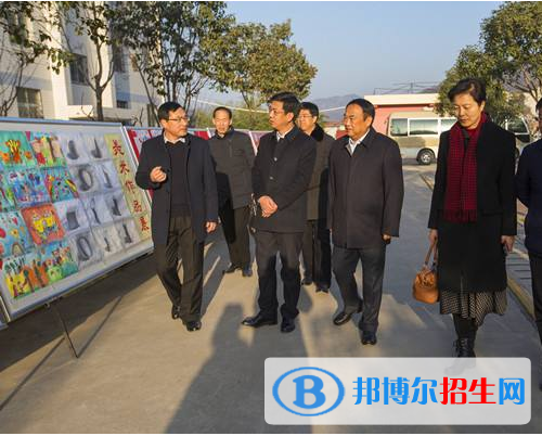 韓城職業(yè)中等專業(yè)學校網(wǎng)站網(wǎng)址