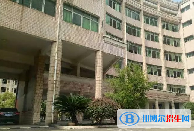 江西新興產(chǎn)業(yè)工程學(xué)校2020年報(bào)名條件、招生要求、招生對(duì)象