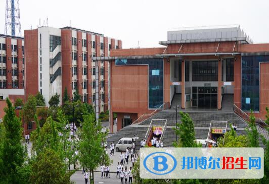 海寧職業(yè)高級(jí)中學(xué)怎么樣、好不好