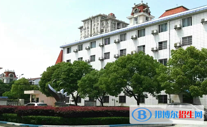 江西中山舞蹈中等專業(yè)學(xué)校怎么樣、好不好
