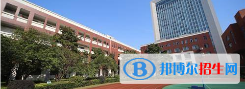 重慶萬(wàn)州商貿(mào)中等專(zhuān)業(yè)學(xué)校2020年有哪些專(zhuān)業(yè)