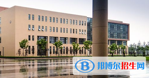 長安汽車(集團(tuán))有限責(zé)任公司技工學(xué)校2020年報(bào)名條件、招生要求、招生對(duì)象