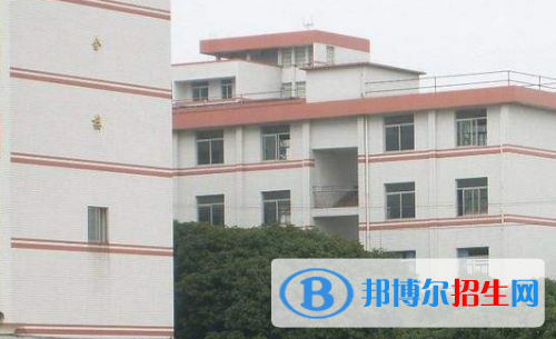 貴陽鐵二局技工學(xué)校2020年招生辦聯(lián)系電話