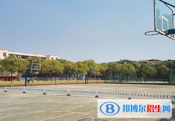 南昌保險學(xué)校2020年有哪些專業(yè)