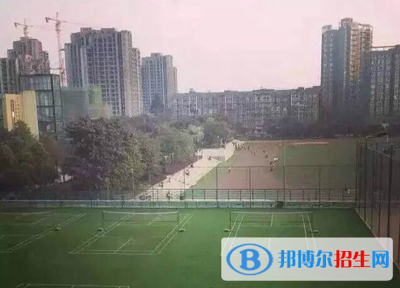 重慶商務(wù)學(xué)校地址在哪里
