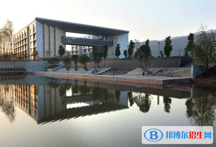 重慶農(nóng)業(yè)機械化學(xué)校怎么樣、好不好