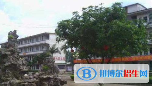 容縣職業(yè)中等專業(yè)學校網(wǎng)站網(wǎng)址