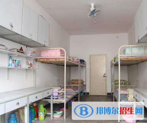 鄭州衛(wèi)生學校2021年宿舍條件