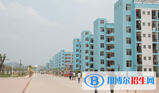 欽州衛(wèi)生學校2020年宿舍條件 