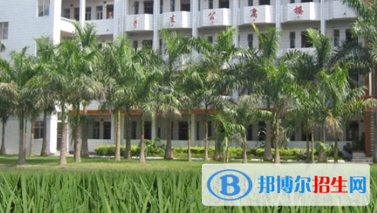 廣西欽州農(nóng)業(yè)學(xué)校2020年報名條件、招生要求、招生對象 