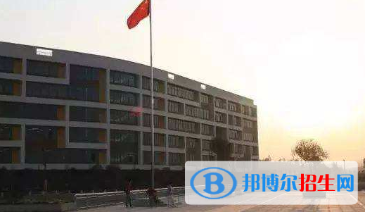 廣西建工建筑安裝技工學(xué)校2020年報名條件、招生要求、招生對象 