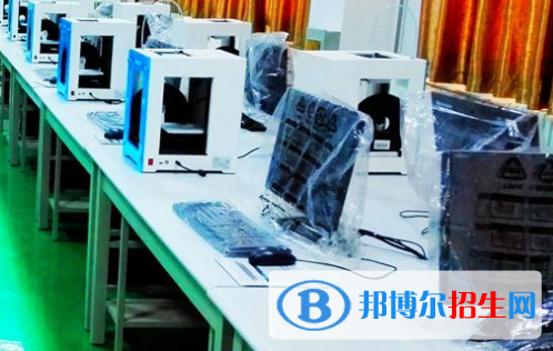 甘肅裝備制造業(yè)技師學院2020年招生辦聯(lián)系電話