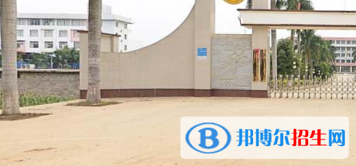 龍州職業(yè)教育中心2020年報名條件、招生要求、招生對象 