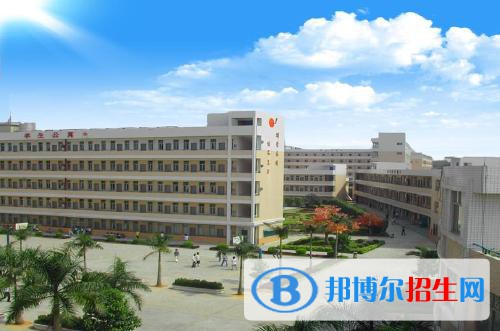 曲靖富源職業(yè)技術(shù)學校地址在哪里