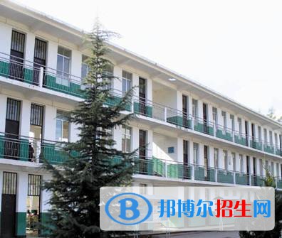 牟定縣職業(yè)高級(jí)中學(xué)2020年報(bào)名條件、招生要求、招生對(duì)象