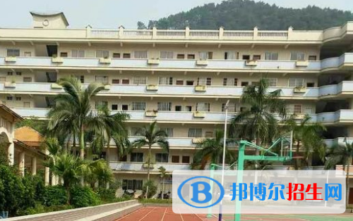 防城港理工職業(yè)學(xué)校2020年報(bào)名條件、招生要求、招生對(duì)象