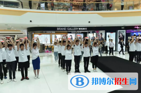 南昌青山湖職業(yè)技術學校2020年招生辦聯(lián)系電話