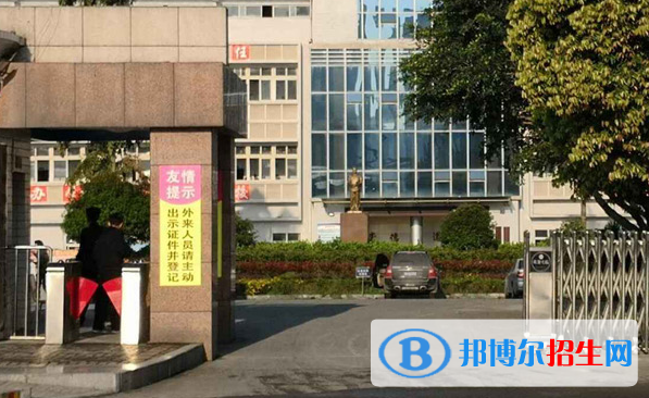 重慶2022年中專鐵路學校怎么考大專