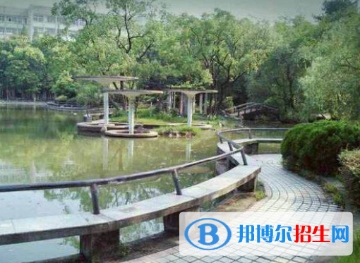 南昌經(jīng)濟(jì)管理學(xué)校2020年報(bào)名條件、招生要求、招生對(duì)象