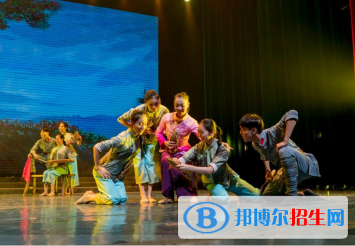 吉安文藝學校2020年招生辦聯(lián)系電話