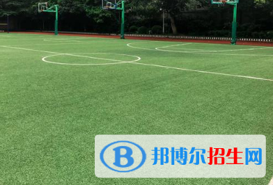 鷹潭九龍職業(yè)中等專業(yè)學(xué)校2020年報名條件、招生要求、招生對象