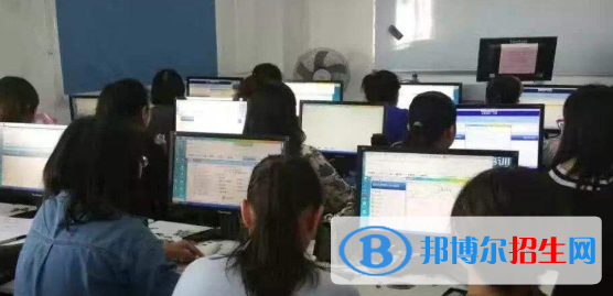 梧州機(jī)電技工學(xué)校2020年報(bào)名條件、招生要求、招生對(duì)象 