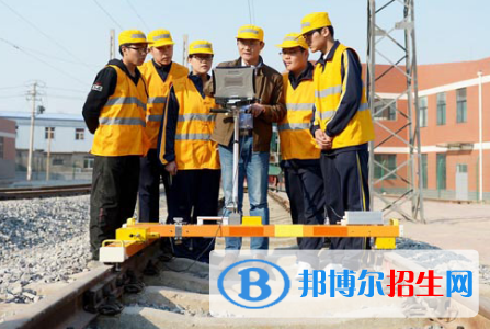 重慶2022年男生讀鐵路學校怎么樣