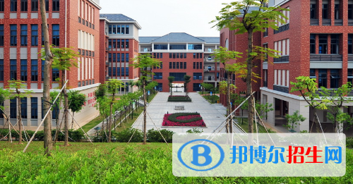 東莞輕工業(yè)學校2020年報名條件、招生要求、招生對象