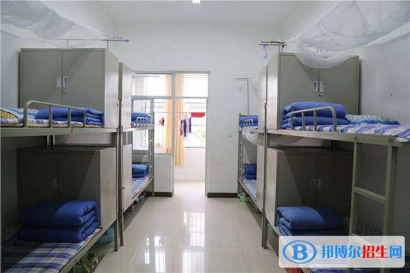 武穴財貿(mào)中等專業(yè)學校2020年宿舍條件