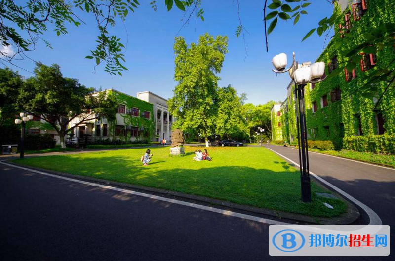 武穴理工中等專(zhuān)業(yè)學(xué)校2020年報(bào)名條件、招生要求、招生對(duì)象