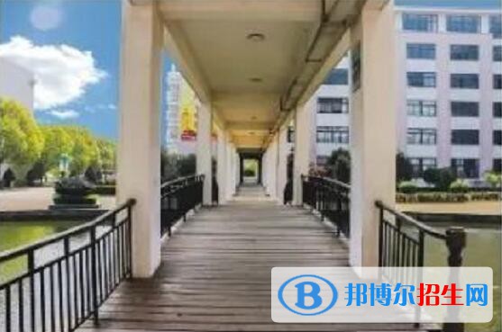 臨海豪情汽車工業(yè)學校網(wǎng)址網(wǎng)站