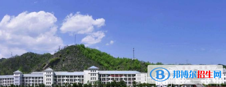 欒川中等職業(yè)學(xué)校2021年報(bào)名條件、招生要求、招生對象