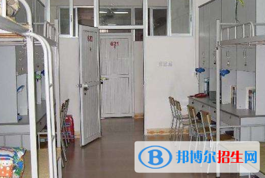 東莞汽車技術(shù)學校2020年宿舍條件