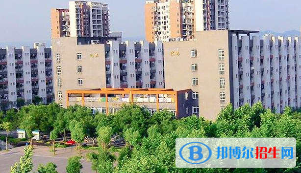 重慶2022年到哪里讀鐵路學校好