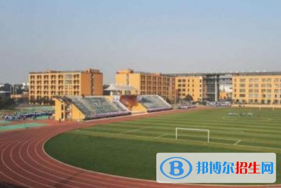 六盤水理工職業(yè)技術(shù)學校2020年報名條件、招生要求、招生對象