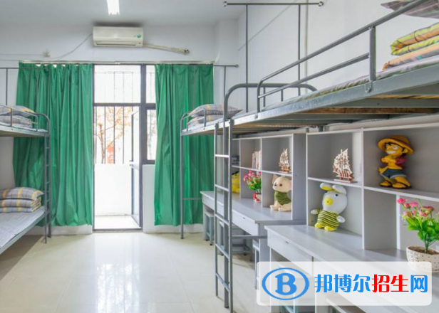 河南省能源工業(yè)技師學院宿舍條件