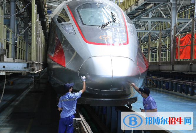 南昌2020年鐵路學校學什么專業(yè)