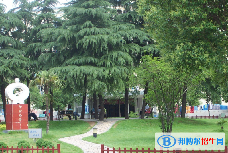 河南駐馬店財經(jīng)學(xué)校2021年報名條件、招生要求、招生對象