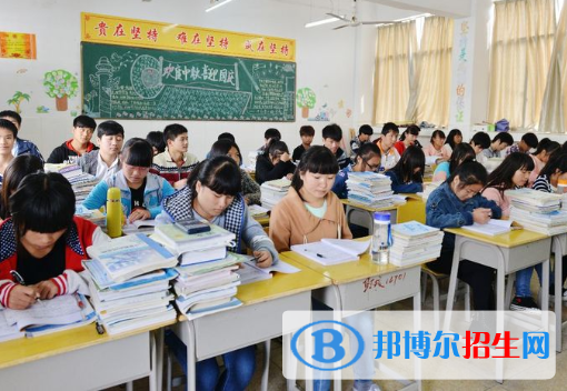 贛縣職業(yè)中等專業(yè)學(xué)校2020年報(bào)名條件、招生要求、招生對象
