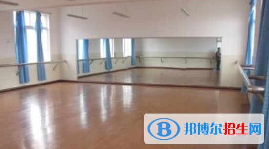 興業(yè)中等職業(yè)技術學校2020年有哪些專業(yè) 