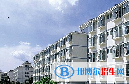 大理科技管理中等職業(yè)學校2020年招生辦聯(lián)系電話