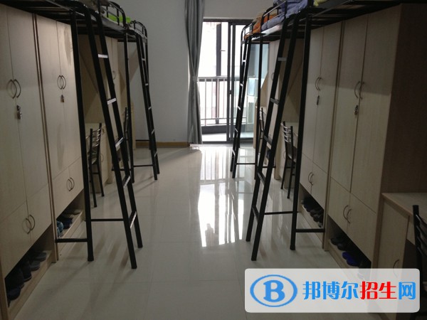 景洪職業(yè)高級中學2020年宿舍條件