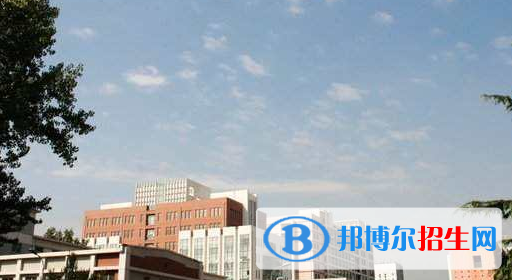 北流衛(wèi)生學(xué)校2020年報(bào)名條件、招生要求、招生對象