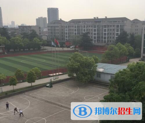 湘潭鐵路工程學(xué)校2020年報(bào)名條件、招生要求、招生對(duì)象