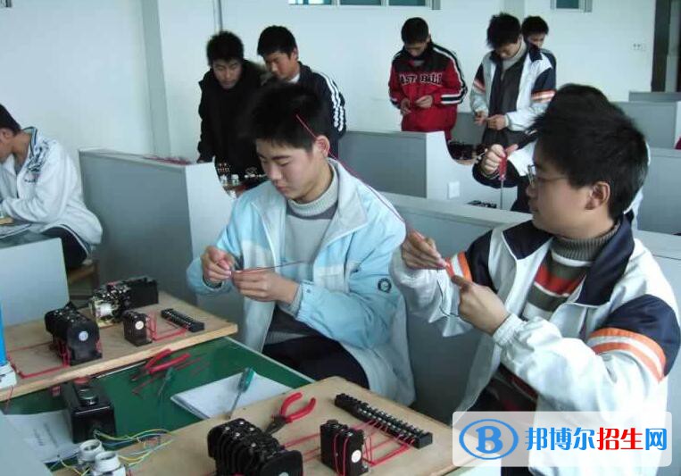 德清縣職業(yè)中等專業(yè)學(xué)校2020年報(bào)名條件、招生要求、招生對(duì)象