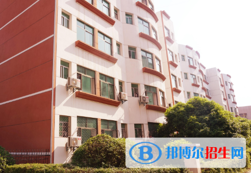 江西科技中等專業(yè)學(xué)校2020年報(bào)名條件、招生要求、招生對(duì)象