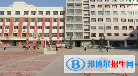 甘肅建筑材料工業(yè)學(xué)校2020年報(bào)名條件、招生要求、招生對(duì)象