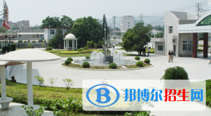 天水職業(yè)技術(shù)學校2020年招生辦聯(lián)系電話