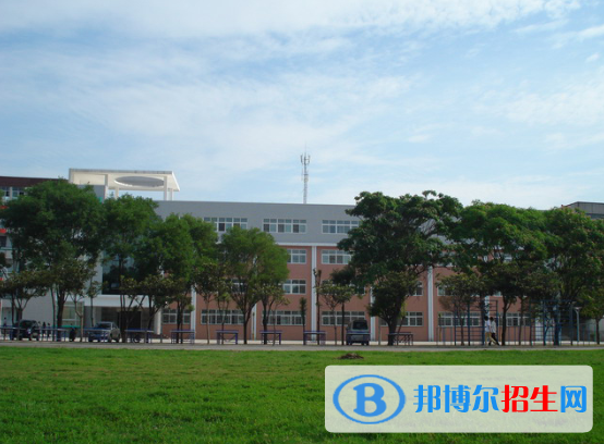 平頂山財經學校怎么樣、好不好