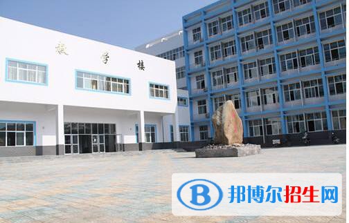 建始中等職業(yè)技術(shù)學(xué)校2020年報(bào)名條件、招生要求、招生對(duì)象